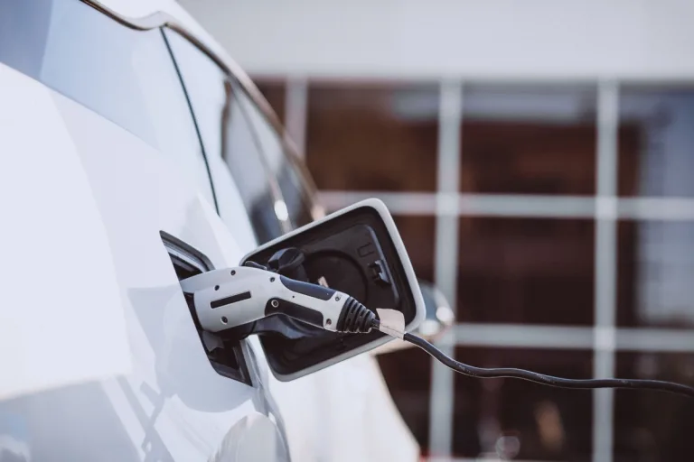 Samochody elektryczne naszych czasów